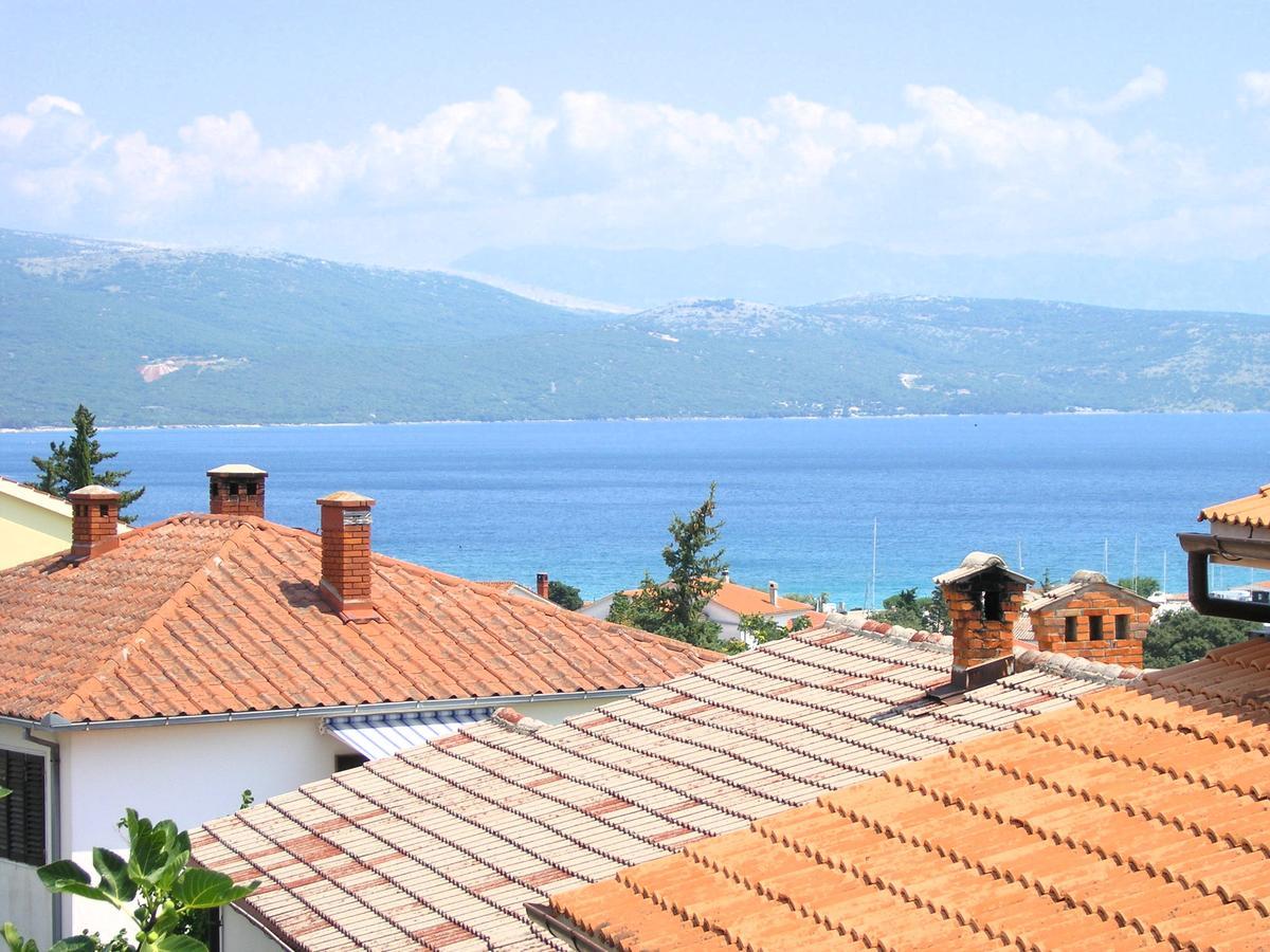 Apartman Braut Krk Town Buitenkant foto