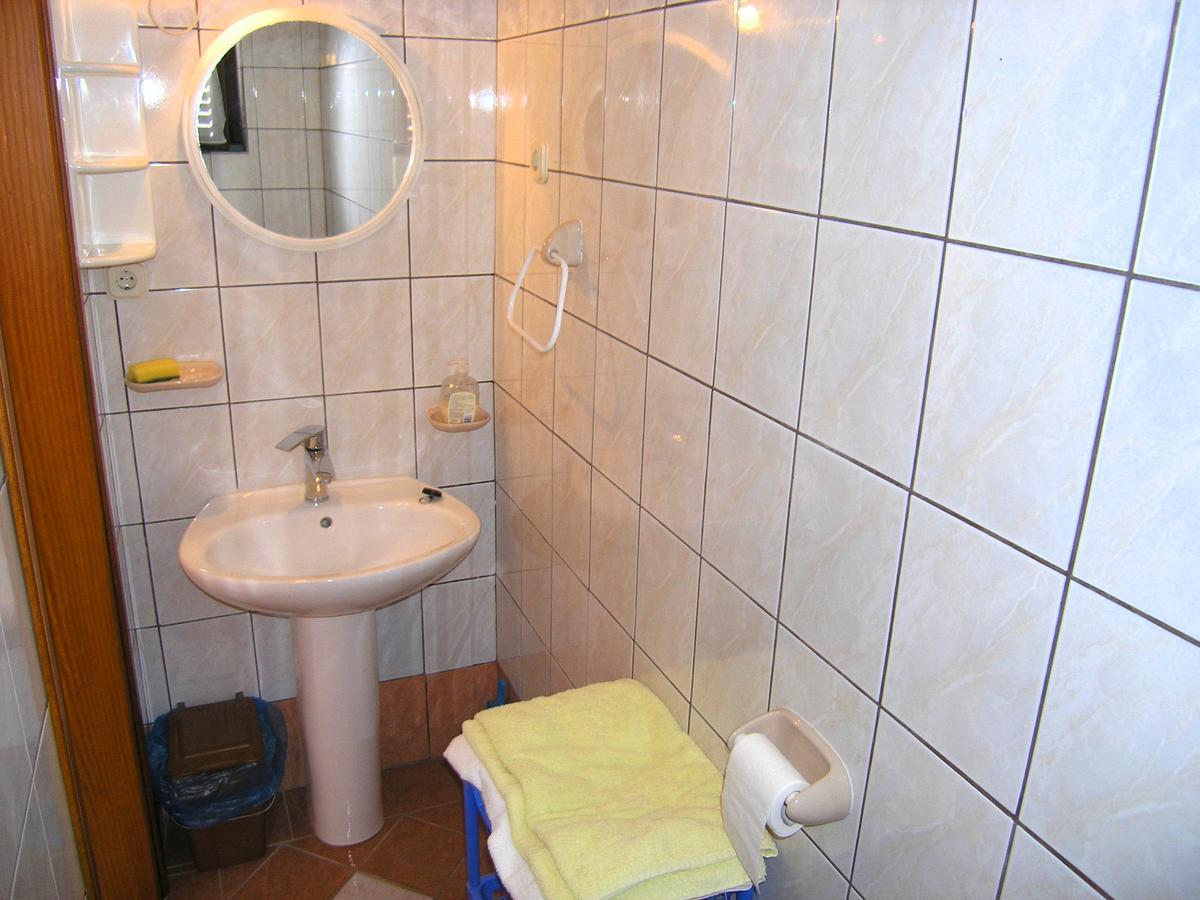 Apartman Braut Krk Town Buitenkant foto